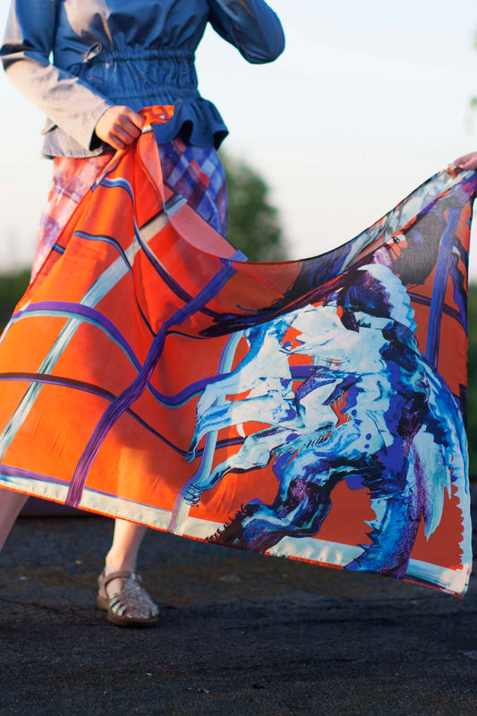 Tuch Malerei blau auf orange-rot