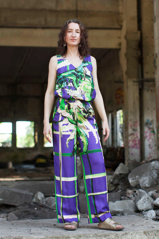 Marlenehose lila grüne Malerei