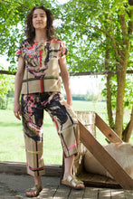 Laden Sie das Bild in den Galerie-Viewer, Culottes Beige wilde Malerei