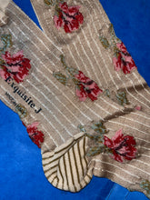 Laden Sie das Bild in den Galerie-Viewer, Rosen Socken Exquisite J