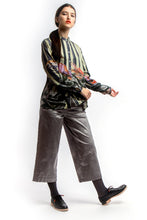 Laden Sie das Bild in den Galerie-Viewer, Culottes Silver Velvet