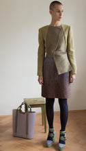 Laden Sie das Bild in den Galerie-Viewer, Pencil skirt in grey/brown