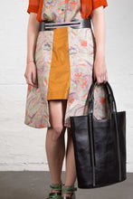 Laden Sie das Bild in den Galerie-Viewer, Broad Belt