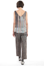 Laden Sie das Bild in den Galerie-Viewer, V-Neck Shirt Gradient Print