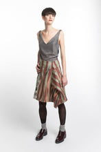Laden Sie das Bild in den Galerie-Viewer, Skirt Modifiable Leaves / Ice