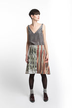 Laden Sie das Bild in den Galerie-Viewer, Skirt Modifiable Leaves / Ice