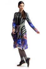 Laden Sie das Bild in den Galerie-Viewer, Adjustable Dress Printed