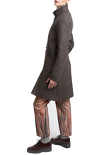 Laden Sie das Bild in den Galerie-Viewer, Coat in Grey Melange