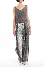 Laden Sie das Bild in den Galerie-Viewer, Marlene Trousers Ice Crystall