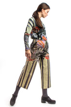 Laden Sie das Bild in den Galerie-Viewer, Longsleeve Shirt Printed Beige