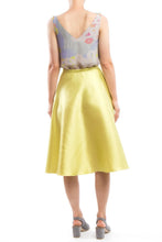 Laden Sie das Bild in den Galerie-Viewer, Flared Skirt Yellow