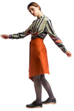 Laden Sie das Bild in den Galerie-Viewer, Red Skirt Asymmetric