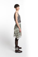 Laden Sie das Bild in den Galerie-Viewer, Skirt Modifiable Leaves / Ice