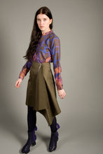 Laden Sie das Bild in den Galerie-Viewer, Blouse Flowers Orange