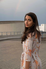 Laden Sie das Bild in den Galerie-Viewer, Sommerkleid Tencel aus Berlin CLARA KAESDORF
