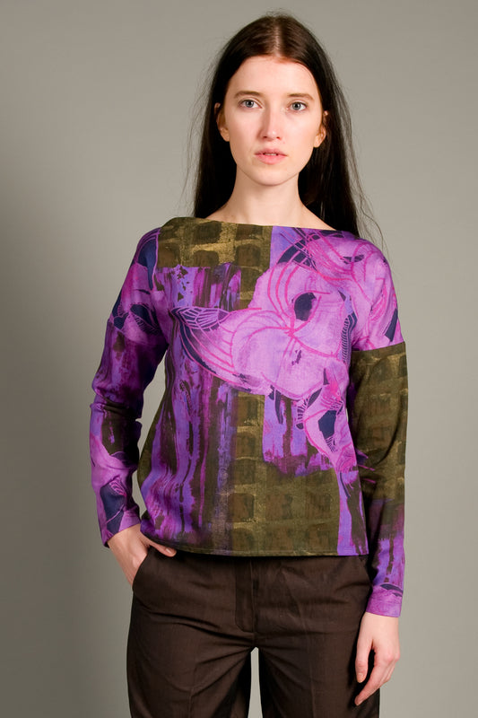 Loose cut Top with Flowers
