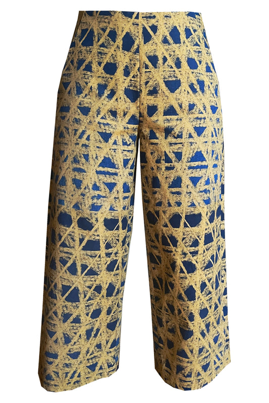 Culottes gelbe Kreide auf blau