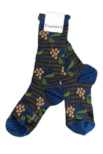 Laden Sie das Bild in den Galerie-Viewer, Beerensocken Exquisite J