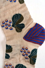 Laden Sie das Bild in den Galerie-Viewer, Beerensocken Exquisite J