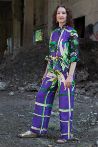 Marlenehose lila grüne Malerei