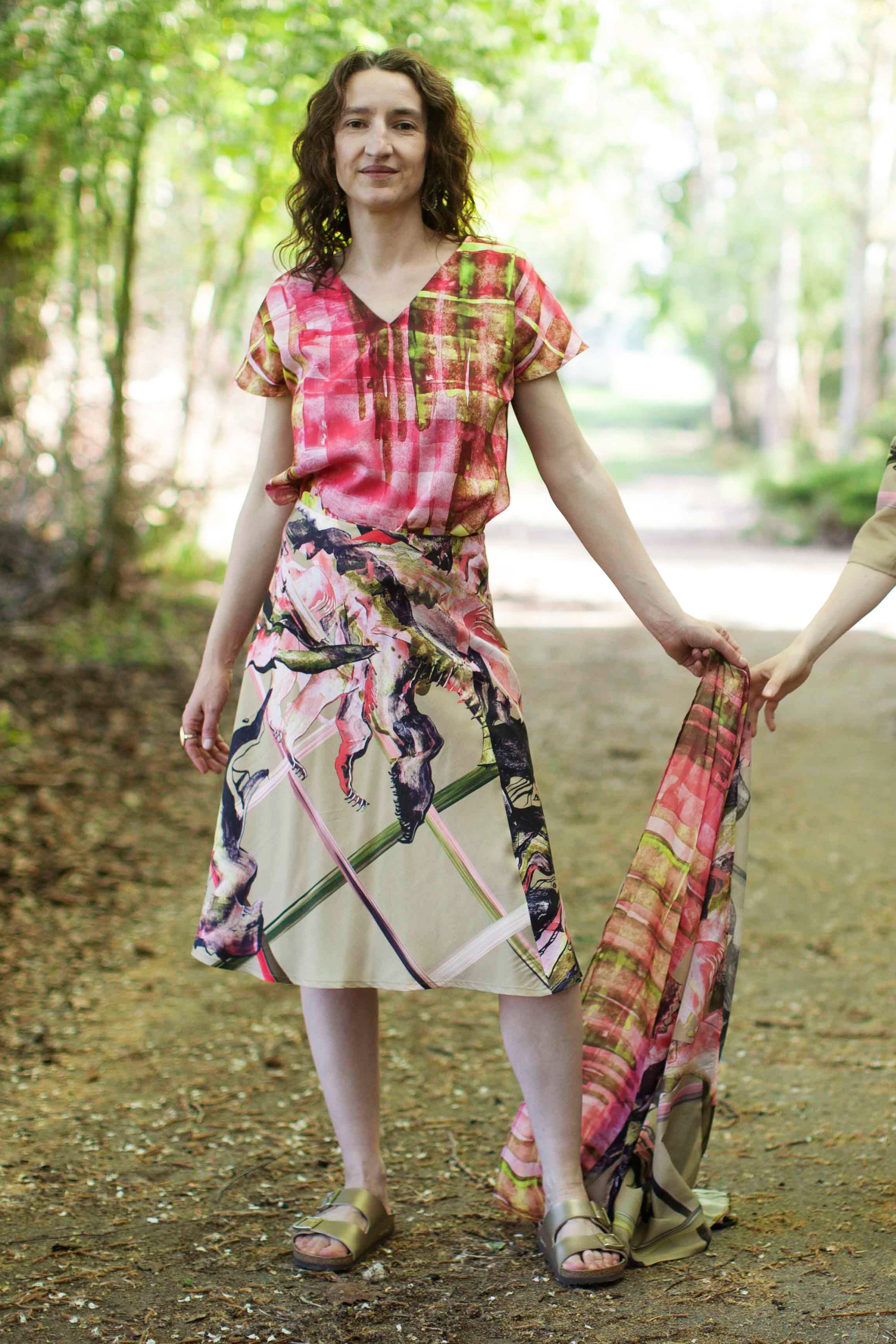 Rock beige wilde Malerei rosa