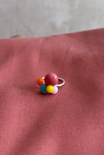 Laden Sie das Bild in den Galerie-Viewer, Ohrringe, Brosche, Ring bunte Tropfen mit Gelb - BEIRA