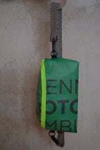 Laden Sie das Bild in den Galerie-Viewer, Crossbody Bag Green Fyksin