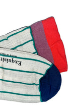 Laden Sie das Bild in den Galerie-Viewer, Gestreifte Socken blau, beige oder weiß Exquisite J