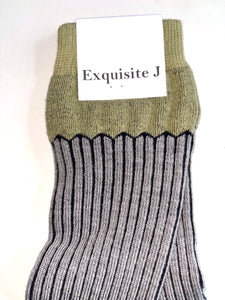 Gestreifte Socken grau grün Exquisite J