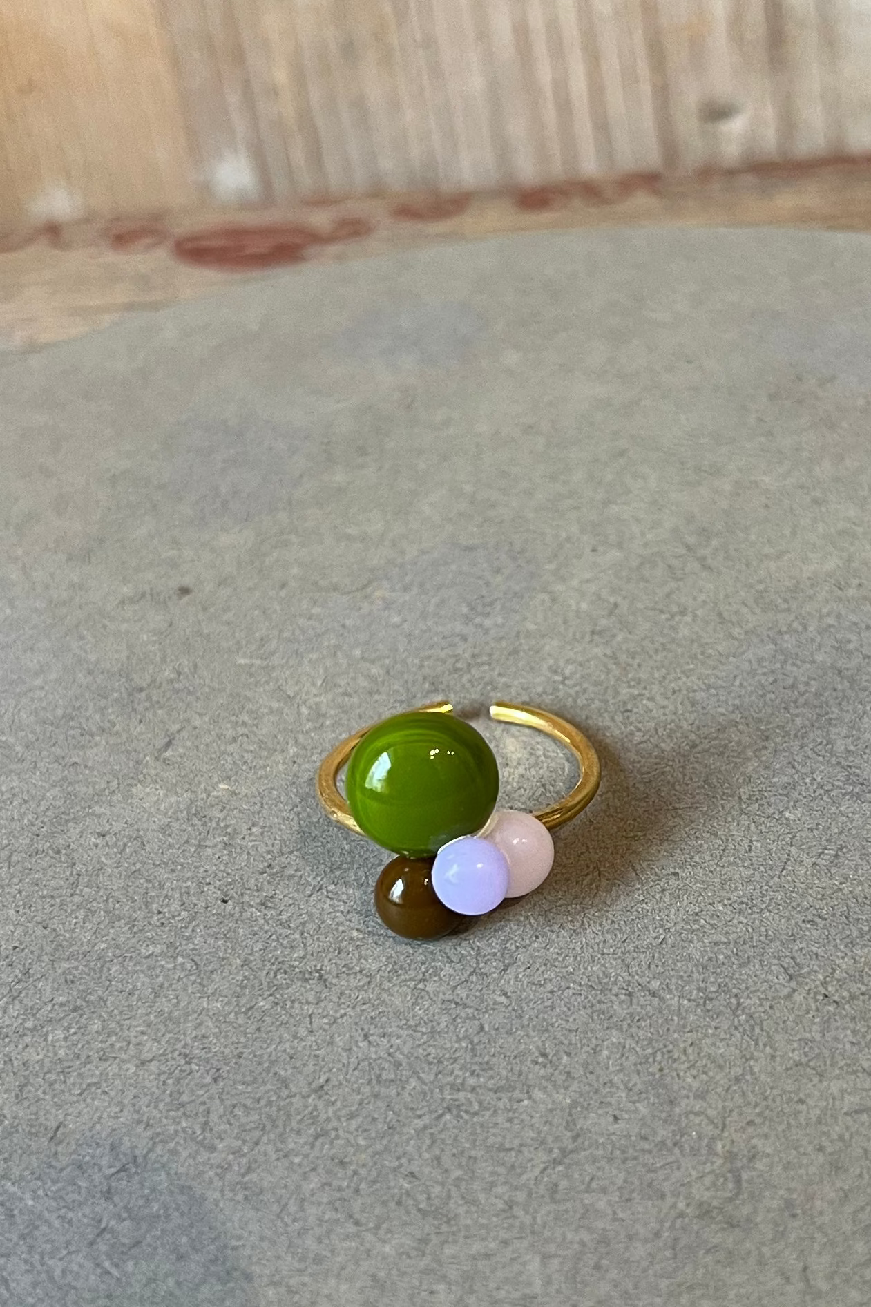 Ohrringe und Ring lila grüne Tropfen - BEIRA