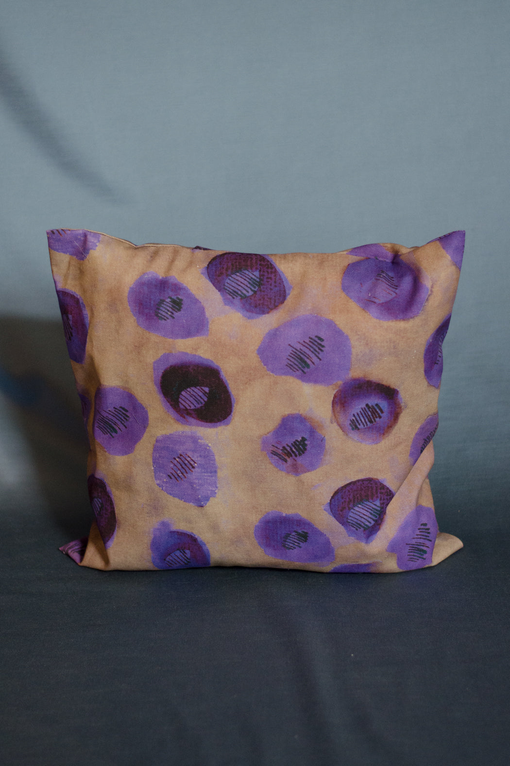 Cushion Purple on Beige