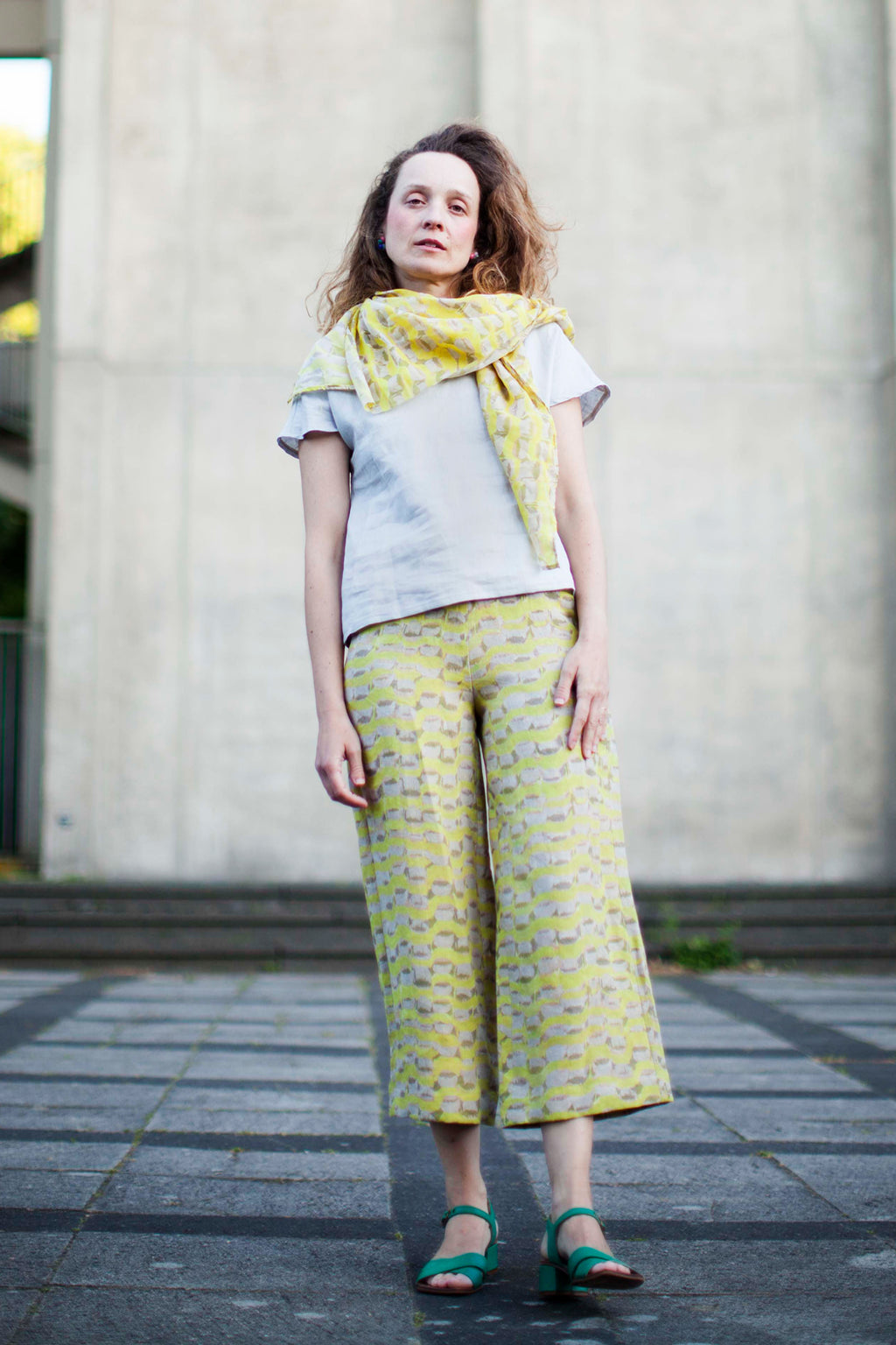 Culottes Leinen Welle gelb