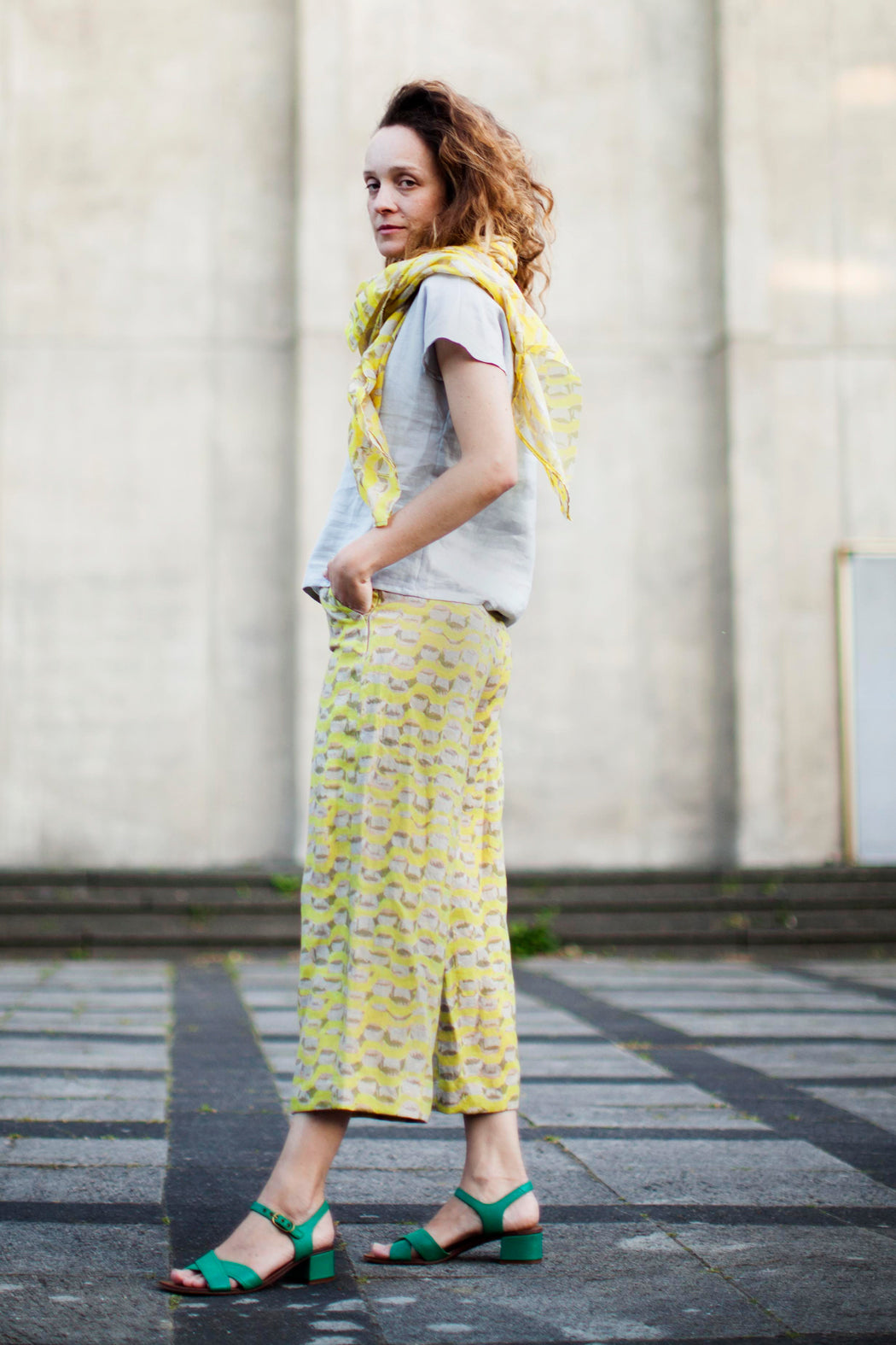 Culottes Leinen Welle gelb