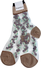 Laden Sie das Bild in den Galerie-Viewer, Blümchensocken Socken rosa, grau oder transparent Exquisite J