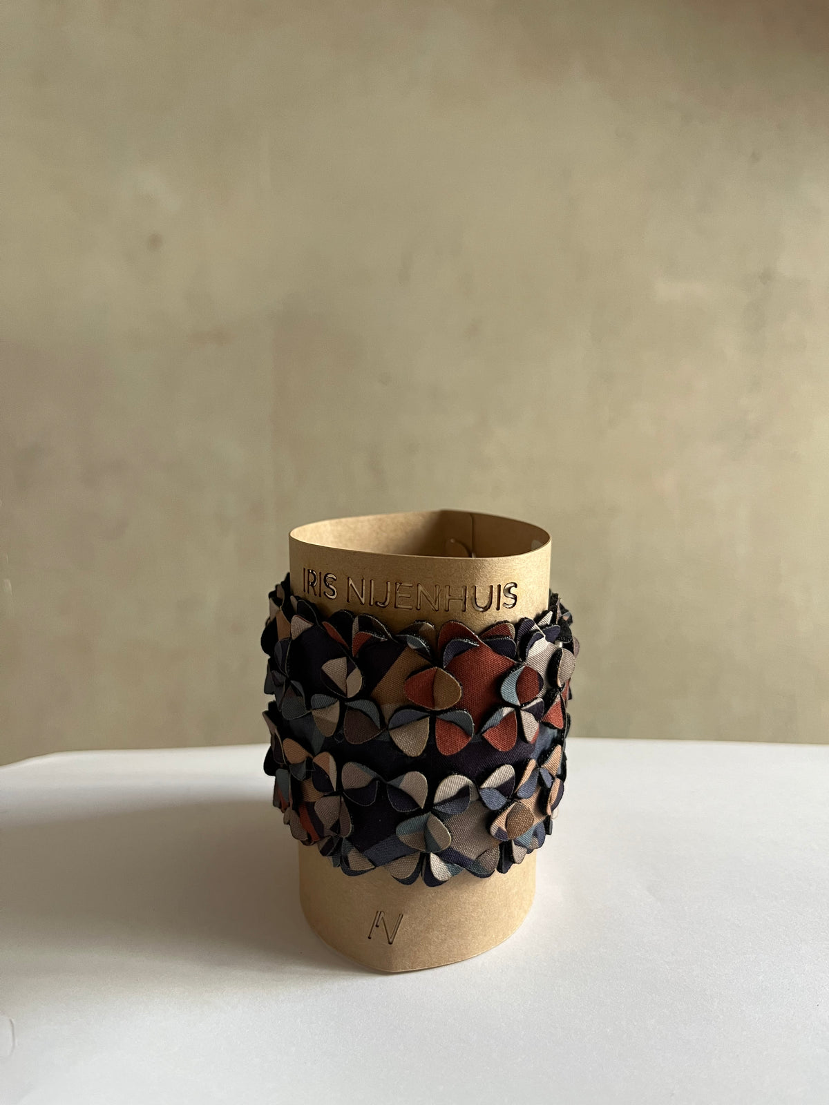 Breites Stoffarmband verschiedene Farben - IRIS NIJENHUIS