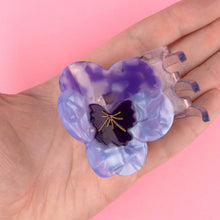 Laden Sie das Bild in den Galerie-Viewer, Haarspangen Blumen groß Coucou Suzette