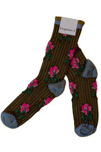 Laden Sie das Bild in den Galerie-Viewer, Floral Stockings Exquisite J