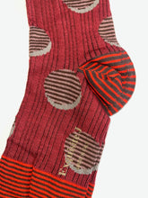 Laden Sie das Bild in den Galerie-Viewer, Dotted Socks Exquisite J