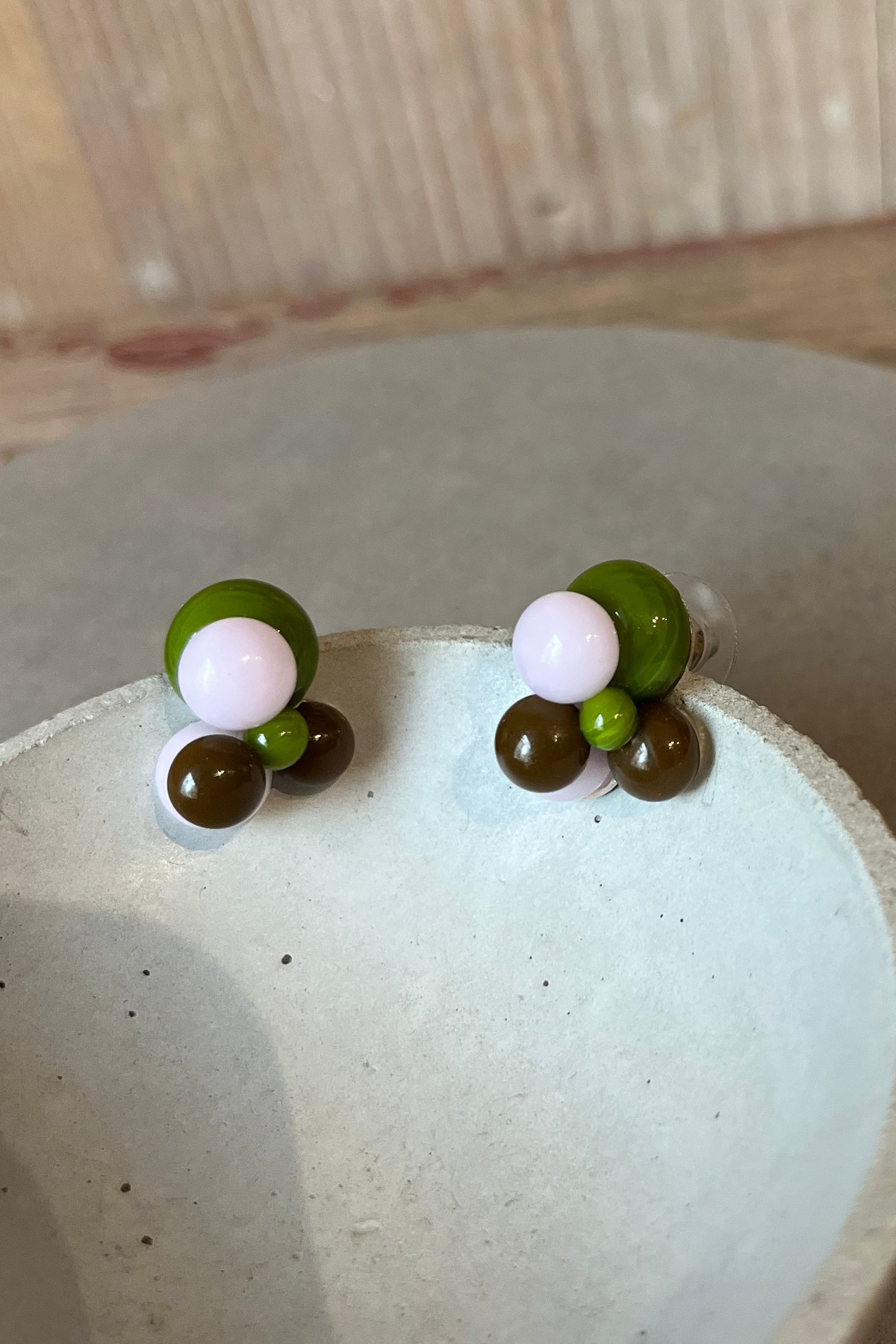 Ohrringe und Ring lila grüne Tropfen - BEIRA