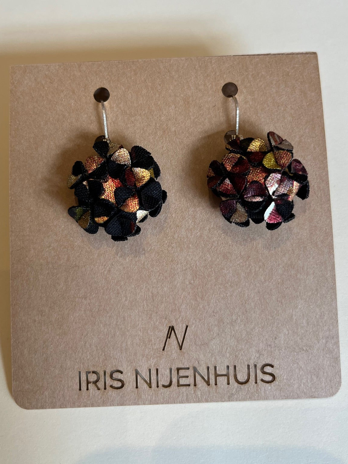 Runde Stoffohrringe verschiedene Farben- Minis - IRIS NIJENHUIS