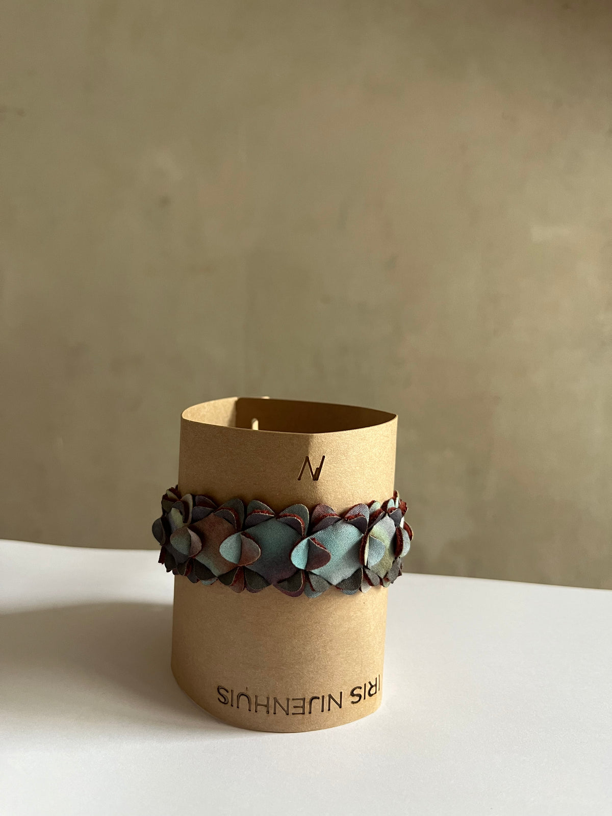 Schmales Stoffarmband verschiedene Farben - IRIS NIJENHUIS
