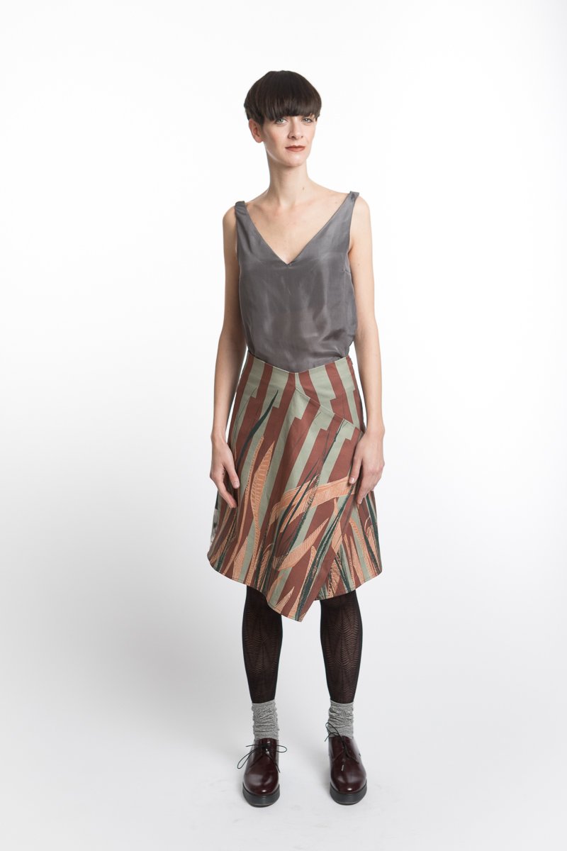 Skirt Modifiable Leaves / Ice