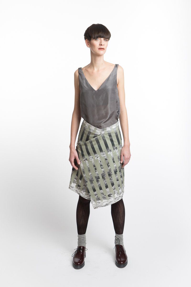 Skirt Modifiable Leaves / Ice