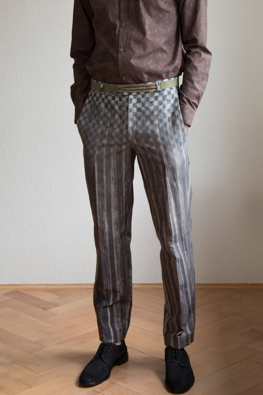 Pants with grey print