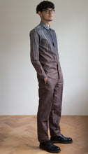 Laden Sie das Bild in den Galerie-Viewer, Shirt with gradient print in brown/grey