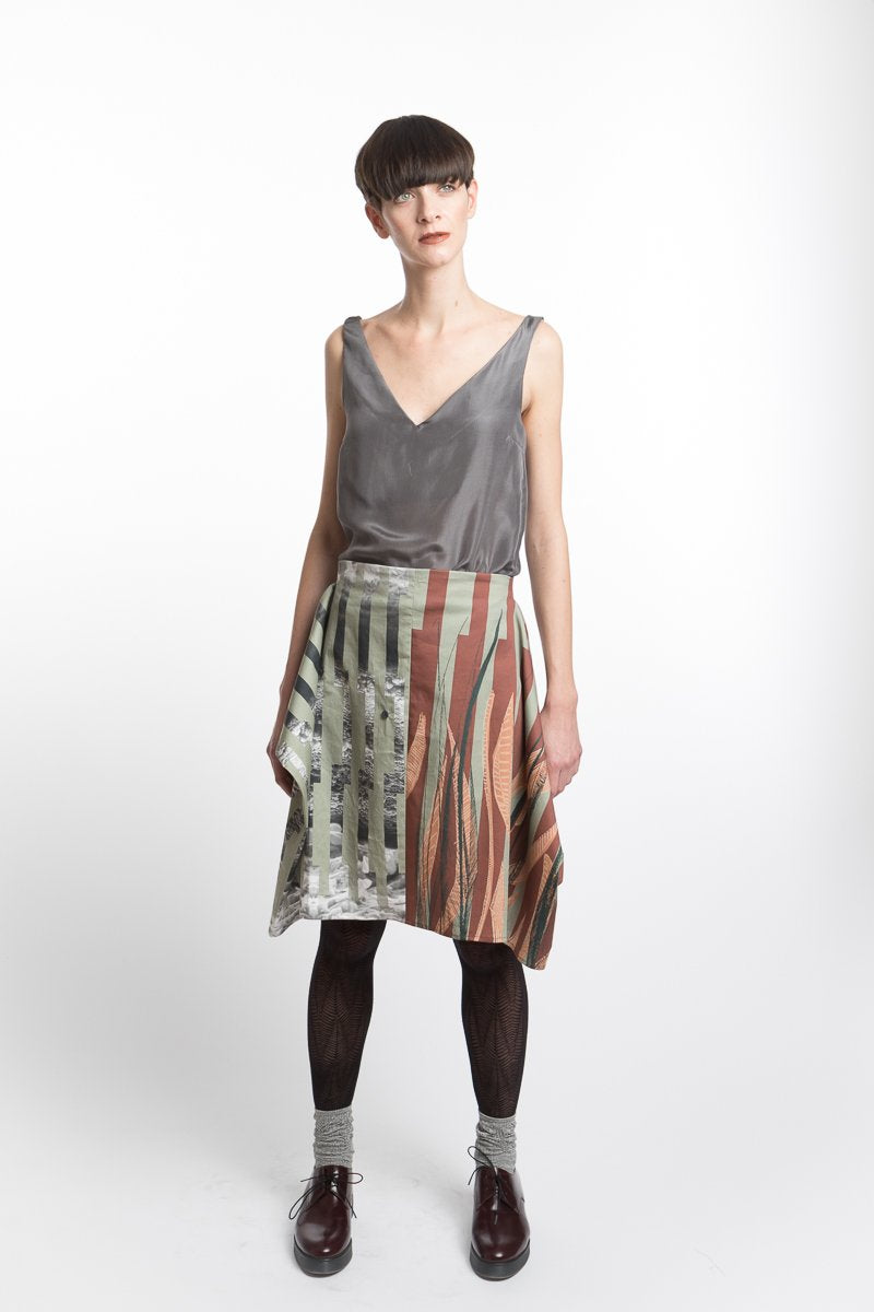 Skirt Modifiable Leaves / Ice