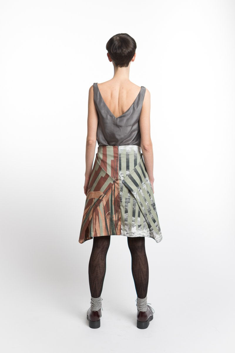 Skirt Modifiable Leaves / Ice