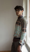 Sweatshirt with flower print