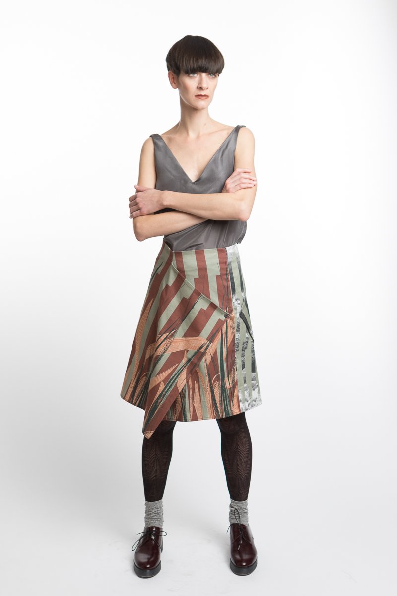 Skirt Modifiable Leaves / Ice