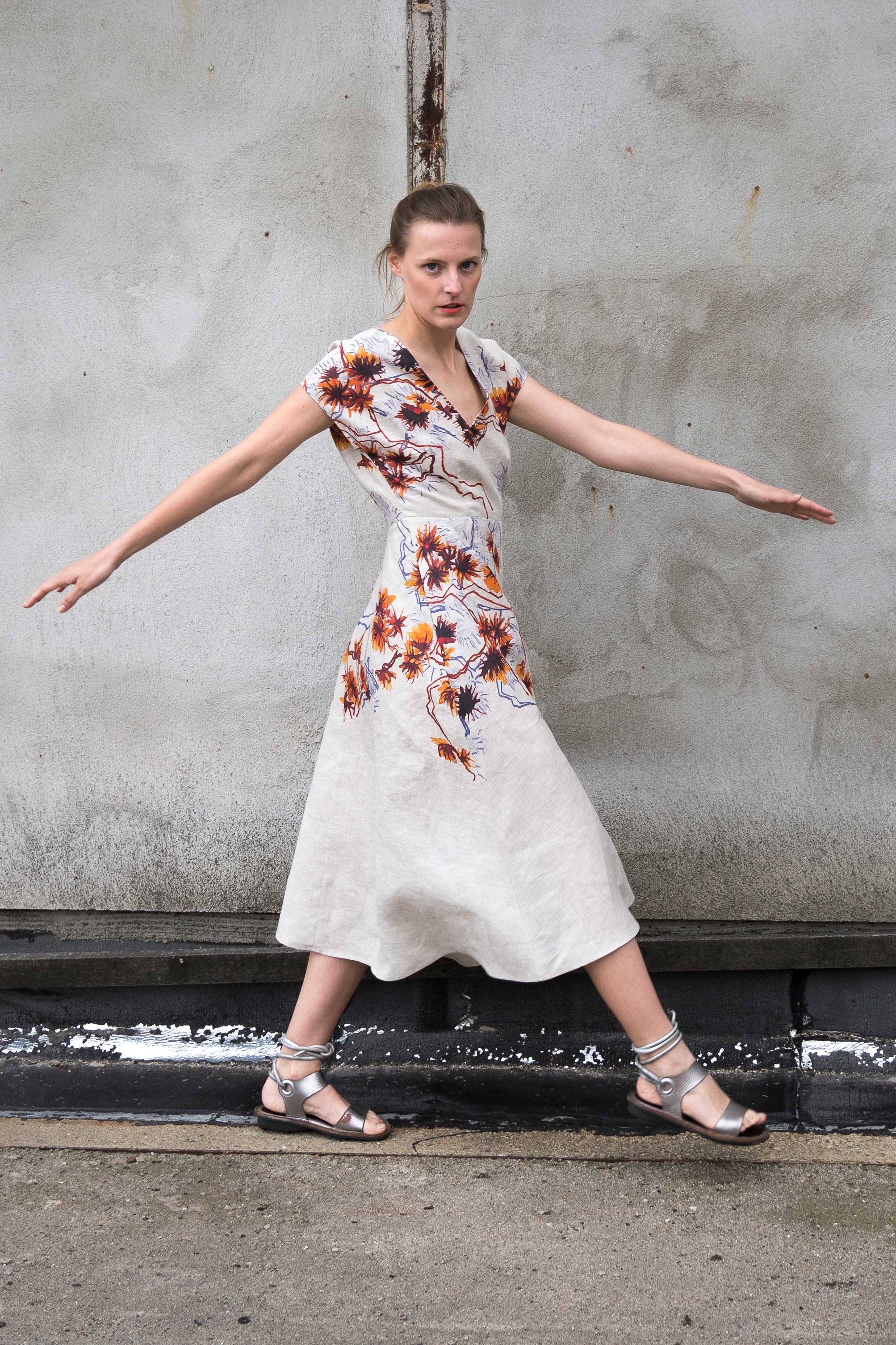 Elegant Floral Linen Dress with Flared Skirt